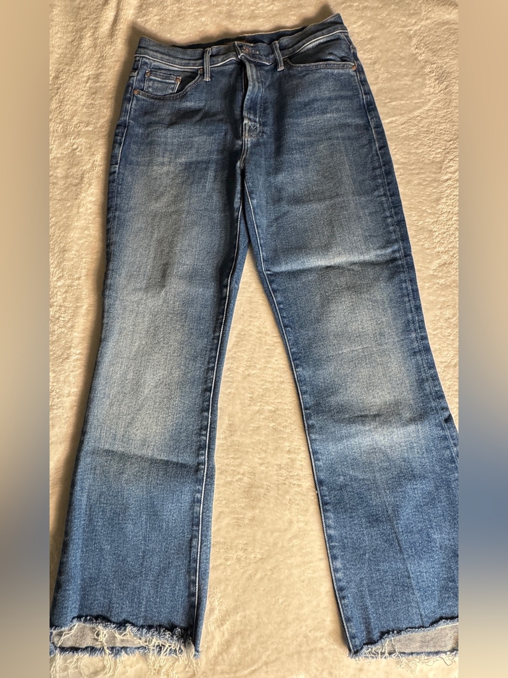 MOTHER The Insider
Crop step Fray jeans size 28